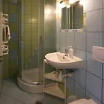 Anda